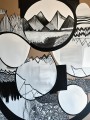 Einzigartige abstrakte Wandmalerei in Schwarz, Weiß und Beige