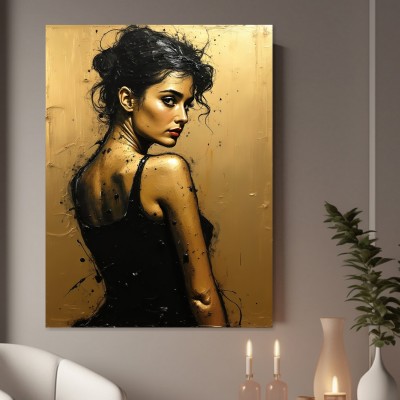 Elegante Frau im goldenen Licht