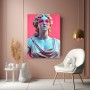 Antike Statue mit pinker Sonnenbrille