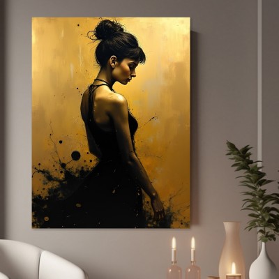 Elegante Frau in Gold und Schwarz