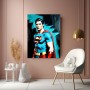 Pop-Art Superheld in Blau und Rot
