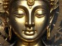Goldener Buddha in Ruhe