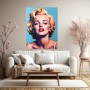 Blonde Diva im Pop-Art-Stil