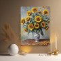 Sonnenblumen in blauer Vase