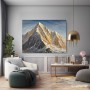 Majestätischer Berggipfel im Licht