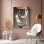 Elegante Metallformen in Gold