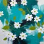 Weiße Blüten auf Türkis