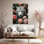 Weißer Tiger in Rosen