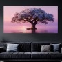 Blühender Baum im rosa Abendlicht