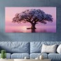 Blühender Baum im rosa Abendlicht
