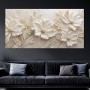 Cremeweiße Blütenreliefs als Modernes Wandbild auf Gallery Leinwand