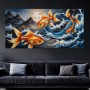Goldene Koi im Wellenzauber – Wandbild Poster