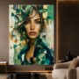 Smaragdgrüne Muse – Modernes Wandbild als Leinwandbild