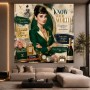 Eleganz in Smaragd – Kunstwerk auf Leinwand mit Fashion-Porträt