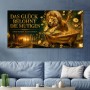 Das Glück belohnt die Mutigen – Luxus Wandbild oder Fine Art Print mit Löwe und Gold