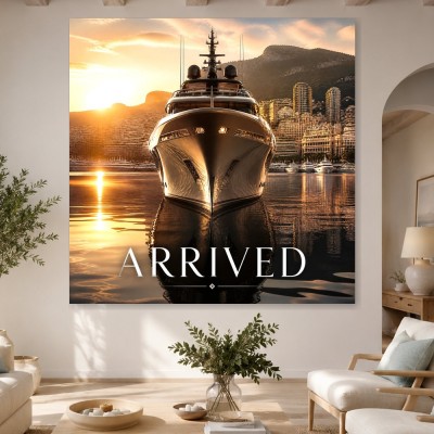 Luxuriöse Yacht bei Sonnenuntergang, Poster oder Fine Art Print