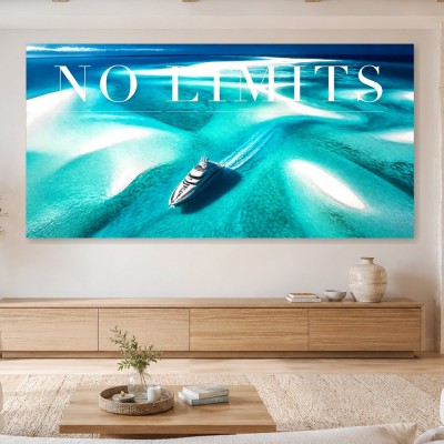 Luxuriöse Yacht vor türkisblauem Meer, Wandbild oder Fine Art Print