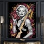 Leinwandbild Marilyn mit Herz und floraler Waffen-Collage