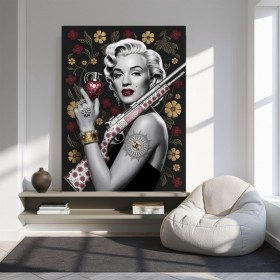 Monochromes Porträt mit floralen Akzenten und dekorativem Motiv Monochromes Porträt mit floralen Akzenten und dekorativem Motiv