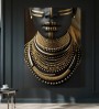 Exotisches Porträt als Leinwandbild mit goldenen Schmuckdetails