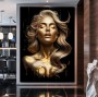 Elegantes Frauenporträt als goldenes Leinwandbild auf schwarzem Hintergrund