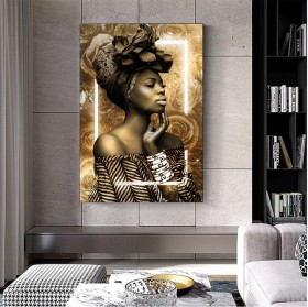 Elegantes Portrait Wandbild in Goldbraun mit dekorativer Kopftracht Elegantes Portrait Wandbild in Goldbraun mit dekorativer Kopftracht