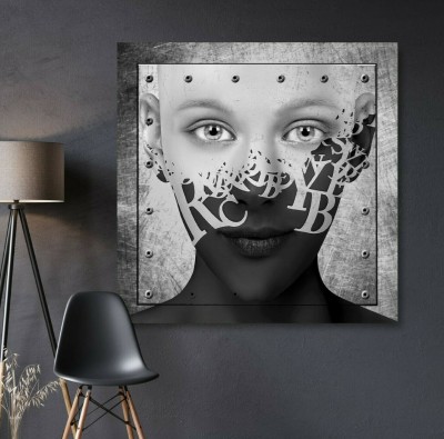 Abstraktes Leinwandbild mit monochromem Porträt und Typografie