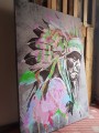 Leinwandbild mit farbigem Indianerporträt im urbanen Stil