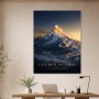 Goldene Bergspitze als Leinwand oder Poster für stilvolle Räume