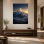 Goldene Bergspitze als Leinwand oder Poster für stilvolle Räume