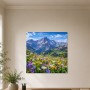 Alpenblumen vor majestätischer Bergkulisse, Kunstdruck und Wandbild