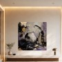 Abstraktes Wandbild und Kunstdruck mit Keramikvase in Gold und Violett