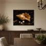 Goldene Muschel mit Perlen als Kunstdruck und Poster