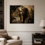 Pharaonische Skulptur zwischen Leinwand und Poster