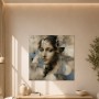 Porträt zwischen Kunstwerk und Gallery Print in sanften Beige- und Blautönen
