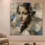 Porträt zwischen Kunstwerk und Gallery Print in sanften Beige- und Blautönen