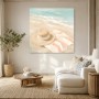 Strandszene mit Hut als Leinwand oder Poster in sanften Pastelltönen